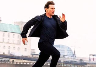 Τομ Κρουζ: Άτακτη φυγή από το Λονδίνο για την ανεξέλεγκτη βία – Πόλη του μίσους ή παιχνίδι εντυπώσεων;