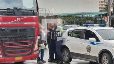 Κρήτη: Ακρωτηριάστηκε στο πόδι η γυναίκα που παρασύρθηκε από φορτηγό στο Ηράκλειο