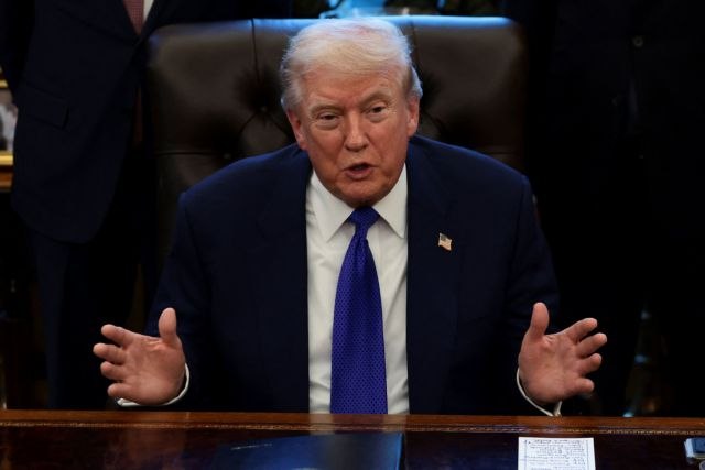 Ο Τραμπ απειλεί με «άσχημα πράγματα» το Ιράν αν δεν κλειστεί συμφωνία