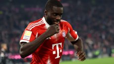 «Έδεσε» τον Ουπαμεκανό στο Μόναχο ως το 2030 η Μπάγερν