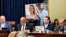 Βουλή ΗΠΑ: Θυελλώδης συνεδρίαση κατά την ακρόαση των επικεφαλής των υπηρεσιών για τη μετανάστευση