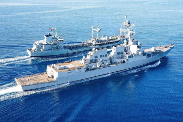 Πλοία του πολεμικού ναυτικού των ΗΠΑ συγκρούστηκαν στην Καραϊβική [βίντεο]