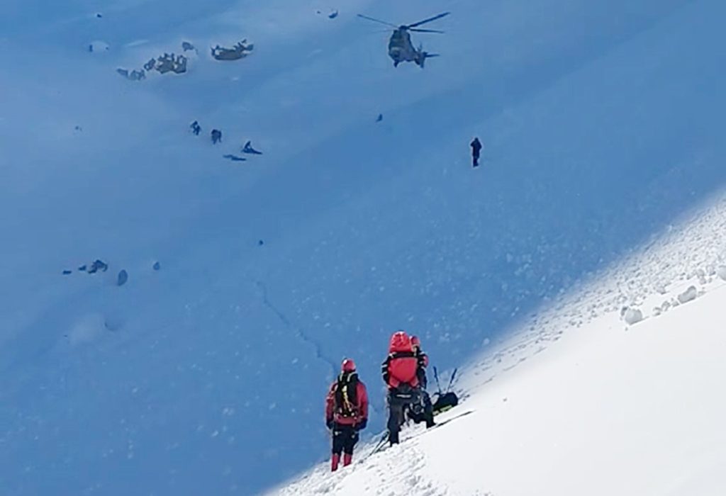 Βελούχι: Σταματούν λόγω κακοκαιρίας οι νυχτερινές έρευνες για τον εντοπισμό του 74χρονου ορειβάτη
