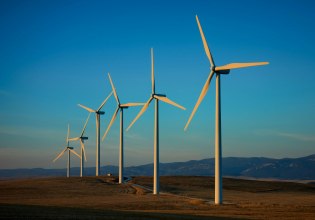 Ιστορικό χαμηλό στην τιμή του ρεύματος