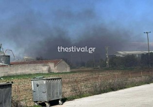 Θεσσαλονίκη: Τραυματίστηκε πυροσβέστης κατά τη διάρκεια κατάσβεσης φωτιάς σε βιοτεχνία