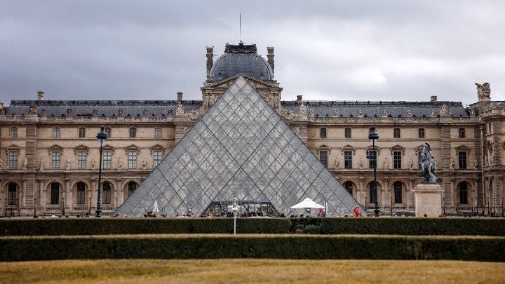 Νέο πρόβλημα στο Λούβρο: Πλημμύρισε αίθουσα με έργα 15ου και του 16ου αιώνα