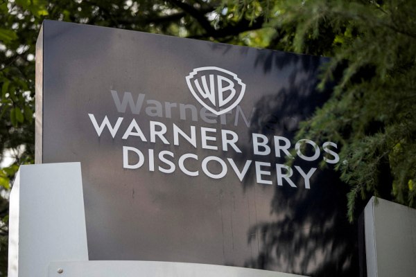 Η Netflix δεν θα αυξήσει την προσφορά για τη Warner Bros παραδίδοντας το CNN στην Paramount και τον Τραμπ