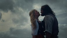 Ανεμοδαρμένα Ύψη, η ταινία: Πολύ σεξ – και χάθηκε το νόημα