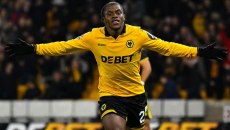 Γουλβς – Άστον Βίλα 2-0: Τεράστια «γκέλα» για τους «χωριάτες» από την ουραγό