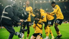 Γουλβς – Άστον Βίλα 2-0: Τεράστια «γκέλα» για τους «χωριάτες» από την ουραγό