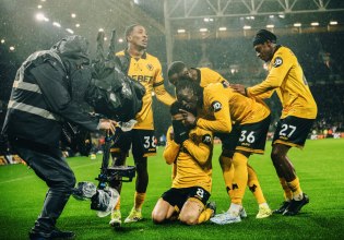 Γουλβς – Άστον Βίλα 2-0: Τεράστια «γκέλα» για τους «χωριάτες» από την ουραγό