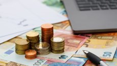 Χρέη: Προχωρά η ψηφιακή χαρτογράφηση οφειλών σε Δημόσιο και τράπεζες