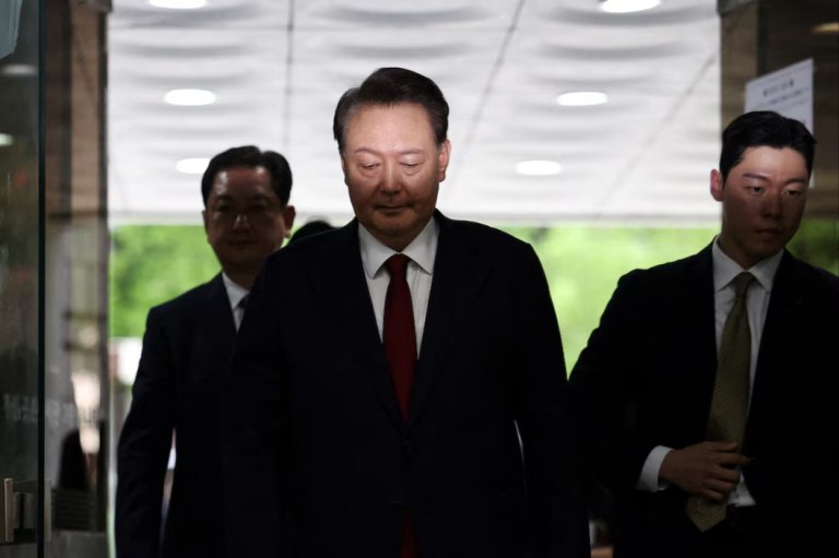 Νότια Κορέα: Ο πρώην πρόεδρος Γιουν άσκησε έφεση στην καταδίκη του να εκτίσει ισόβια κάθειρξη