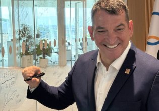 Συγκίνηση για τον Πύρρο Δήμα – Υπέγραψε στον Τοίχο των Ολυμπιονικών στη Λωζάνη