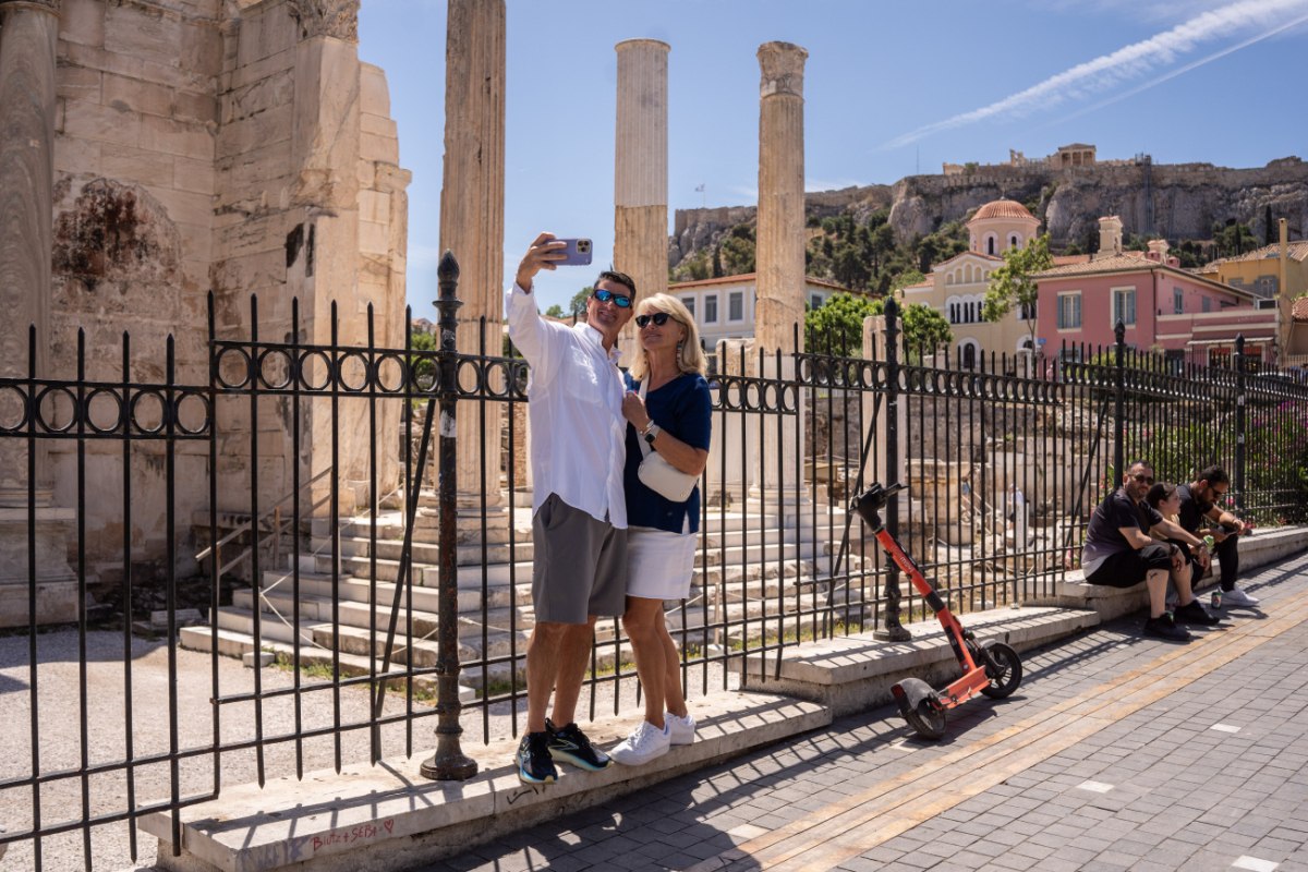 Τουρισμός: «Φρένο» στις κρατήσεις – Η διάρκεια του πολέμου θα καθορίσει τη σεζόν