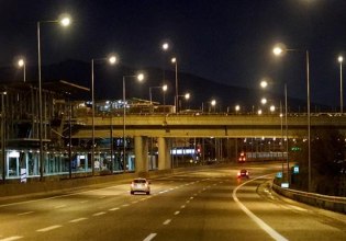 Καταδίωξη στην Αττική Οδό – Συνελήφθησαν δύο άτομα που είχαν αφαιρέσει καλώδια με χαλκό