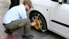 Καταγγελίες για παράνομο παρκάρισμα με ένα κλικ – Δωρεάν εφαρμογή για τα κακώς κείμενα των πόλεων