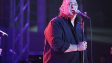 Βασίλης Καρράς: Παίκτης από reality της Βουλγαρίας τον ενσαρκώνει και αποθεώνεται