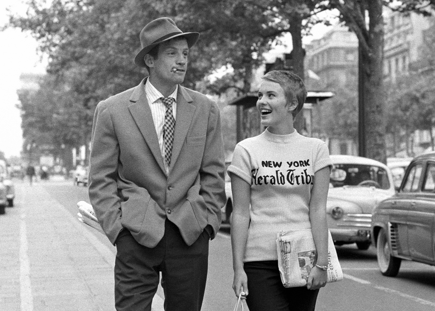 Το Με κομμένη την ανάσα είναι γαλλική περιπέτεια του 1960 σε σκηνοθεσία και σενάριο Ζαν-Λυκ Γκοντάρ. Πρωταγωνιστούν οι Ζαν Πολ Μπελμοντό και Τζιν Σίμπεργκ