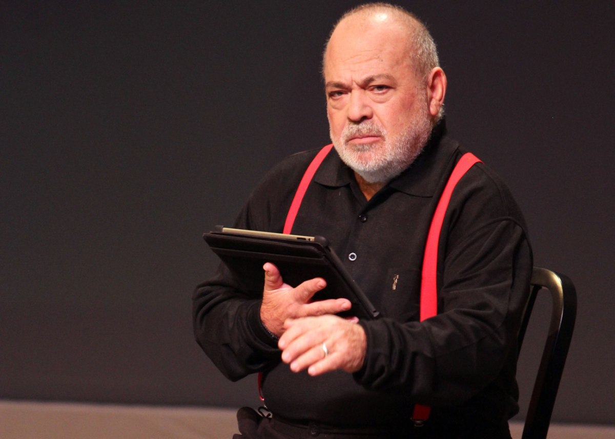 Θλίψη στον καλλιτεχνικό κόσμο: Πέθανε ο σπουδαίος ηθοποιός Χρήστος Βαλαβανίδης