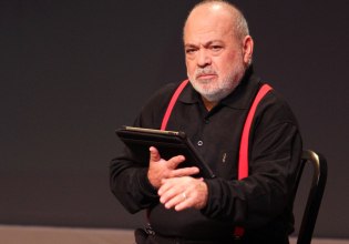 Θλίψη στον καλλιτεχνικό κόσμο: Πέθανε ο σπουδαίος ηθοποιός Χρήστος Βαλαβανίδης