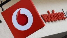 H Vodafone συνδέεται με δορυφόρους για υπηρεσίες κινητής σε απομακρυσμένες περιοχές