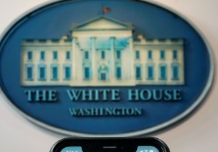 Μυστήριο με διαγραμμένα βίντεο του Λευκού Οίκου στο X – «Θα εκτοξευθεί σύντομα, σωστά;»