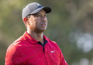 Ενεπλάκη σε τροχαίο ο Τάιγκερ Γουντς – Ανετράπη το όχημά του, άγνωστη η κατάσταση της υγείας του