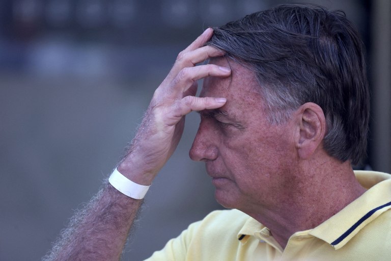 Βραζιλία: Βελτιώνεται η υγεία του Ζαΐχ Μπολσονάρου – Παραμένει σε νοσοκομείο με βρογχοπνευμονία