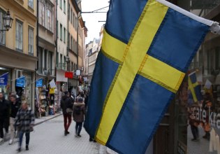 Σουηδία: Η κυβέρνηση προωθεί τις απελάσεις μεταναστών με βάση το αν ζουν «έντιμη ζωή»