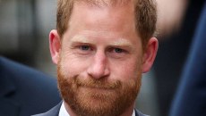 Η βασιλική συντάκτρια της Daily Mail διαψεύδει παράνομη συλλογή στοιχείων για τον πρίγκιπα Χάρι