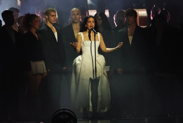 Η αμφιλεγόμενη ζωή του Pablo Picasso και η «συγγνώμη» της Rosalía