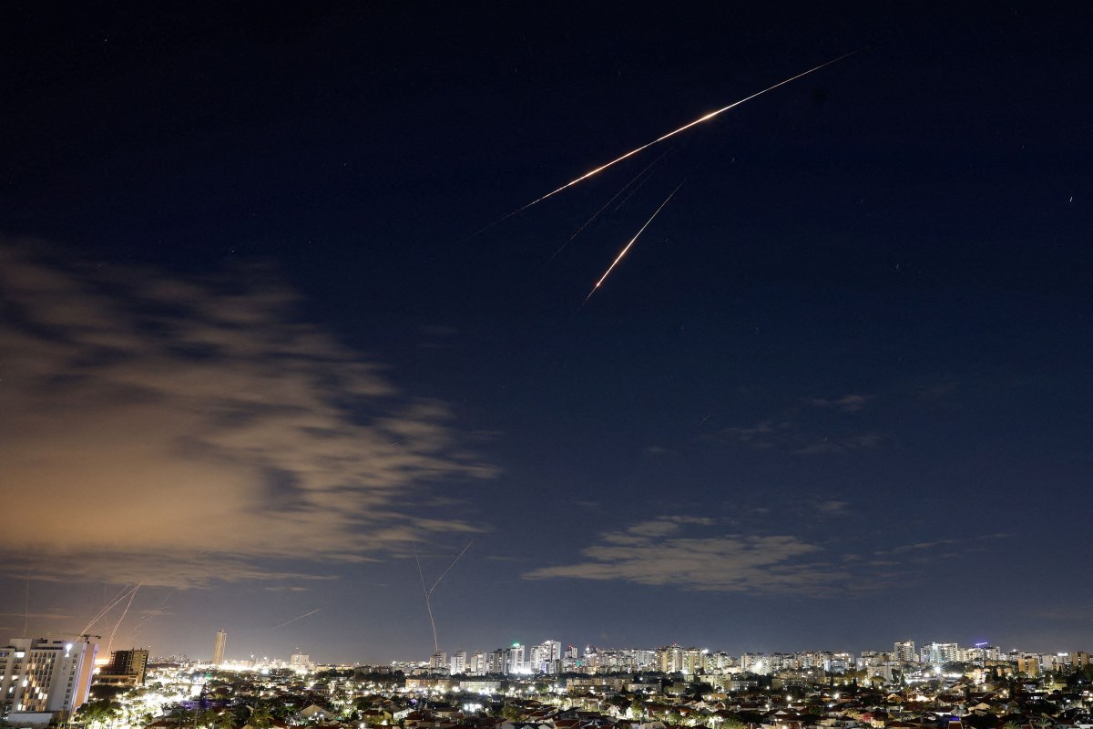 ΗΠΑ: Η έλλειψη σοβαρότητας του Ιράν στις συνομιλίες δεν άφησαν άλλη επιλογή στον Τραμπ παρά να επιτεθεί