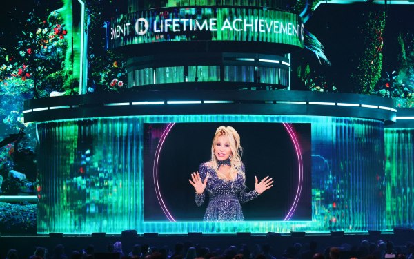 Ντόλι Πάρτον: Μιλά για την υγεία της και το πένθος