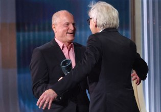 O Γούντι Χάρελσον έγινε φίλος με τον Χάρισον Φορντ εξαιτίας ενός τρίλεπτου ασταμάτητου γέλιου