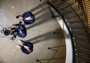 Τι λέει ο Λευκός Οίκος για τις πληροφορίες ότι η Ρωσία ενημερώνει το Ιράν για αμερικανικούς στόχους