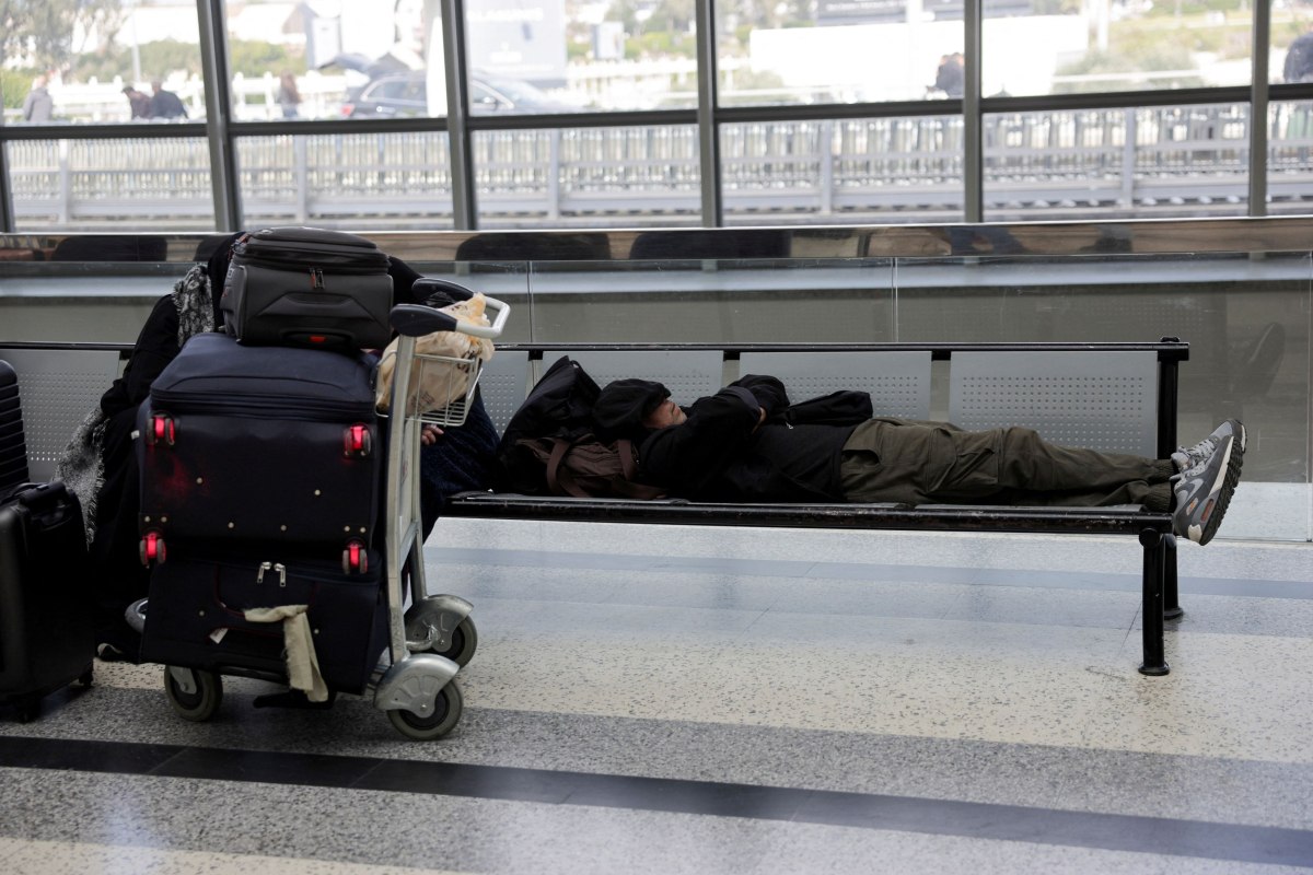 Πώς ο πόλεμος ΗΠΑ-Ισραήλ στο Ιράν δημιούργησε μια τεράστια μαύρη τρύπα στον παγκόσμιο εναέριο χώρο