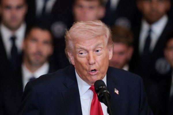 Ντόναλντ Τραμπ: Εγώ θα αποφασίσω το τέλος του πολέμου – Έχουμε μπροστά μας μέλλον