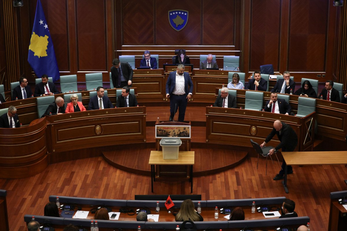 Κόσοβο: Η πρόεδρος του Kοσόβου διαλύει το κοινοβούλιο και προκηρύσσει πρόωρες εκλογές