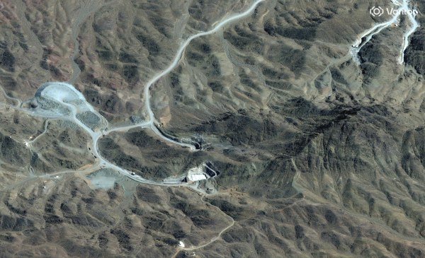 Το «Βουνό της Αξίνας»: Η μυστική υπόγεια φωλιά του Ιράν και το σχέδιο των ΗΠΑ για απόβαση κομάντος