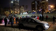 Ιράν: Πλήγματα σε πλοία στα Στενά του Ορμούζ – Το Ιράκ κλείνει το πετρελαϊκο του λιμάνι – Εκρήξεις στην Τεχεράνη