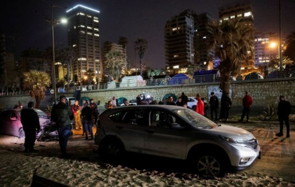 Ιράν: Εντείνει τις επιθέσεις σε πετρελαϊκές εγκαταστάσεις – 8 νεκροί από ισραηλινή επίθεση σε εκτοπισμένος στον Λίβανο