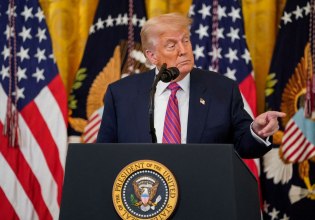 Τραμπ για Ιράν: Είμαστε καλοί που δεν τους καταστρέψαμε εντελώς τη χώρα – Θα τους χτυπήσουμε σκληρότερα