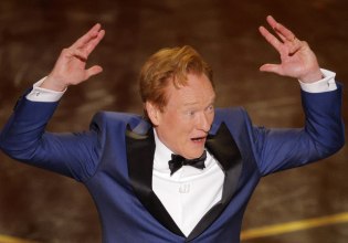 Τα «καρφιά» του Κόναν Ο’Μπράιεν για τον Ντόναλντ Τραμπ στα Όσκαρ