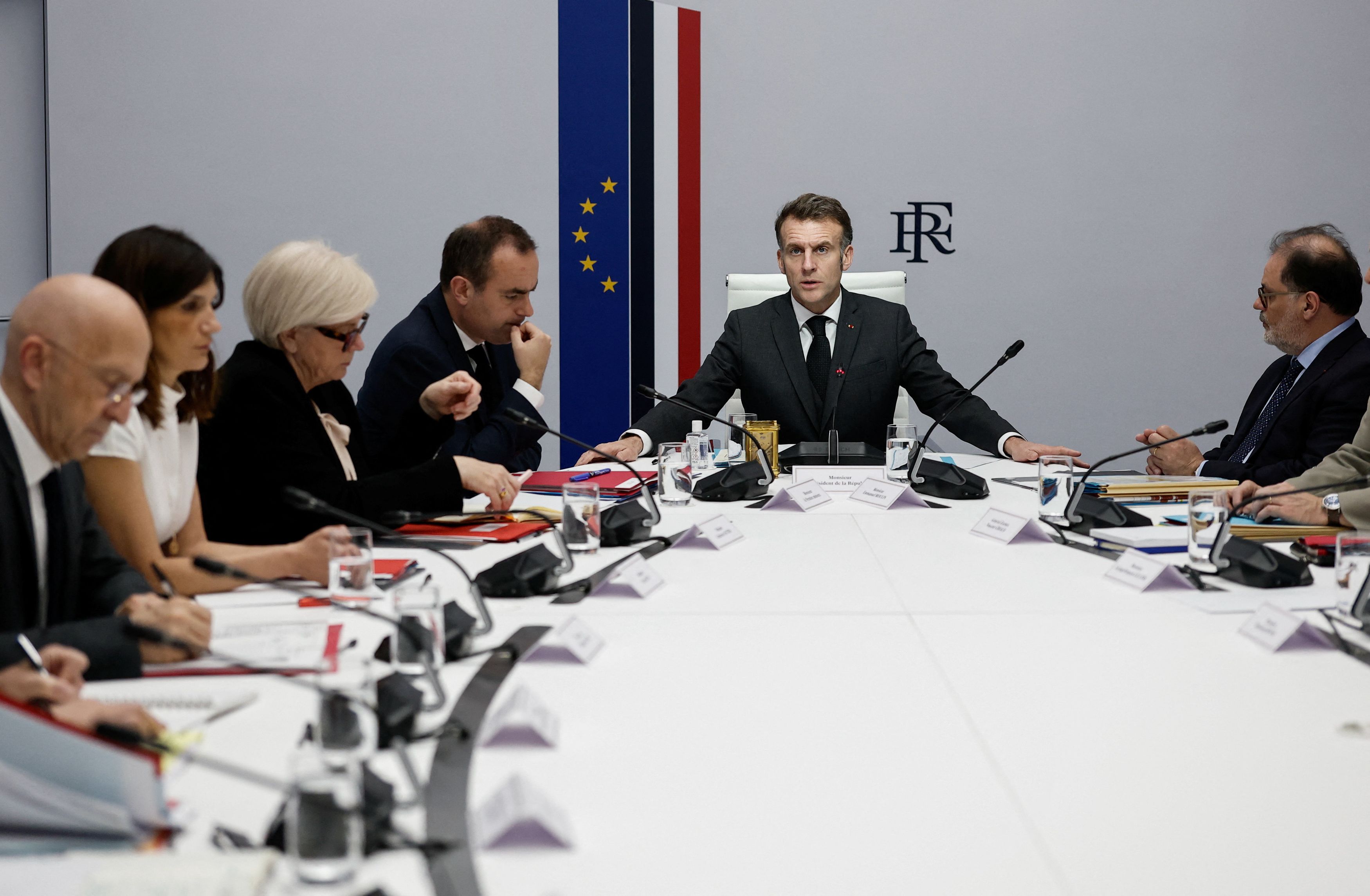 Μακρόν: Η Γαλλία υπό τις υπάρχουσες συνθήκες δεν θα πάρει ποτέ μέρος σε επιχειρήσεις για το άνοιγμα των Στενών του Ορμούζ