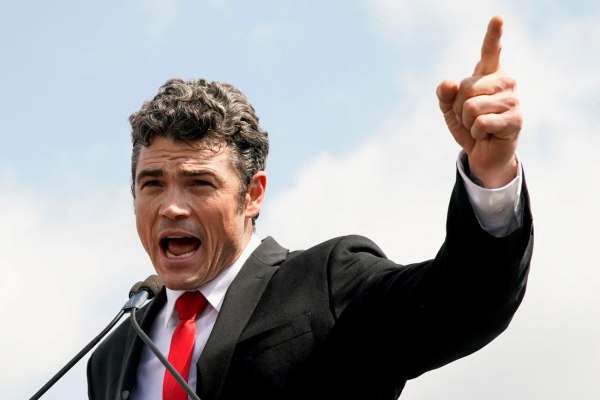 ΗΠΑ: Έρευνα FBI σε βάρος του πρώην διευθυντή Αντιτρομοκρατίας – Παραιτήθηκε λέγοντας ότι το Ιράν δεν αποτελούσε απειλή