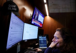 Στασιμοπληθωρισμός; Φάε τη γλώσσα σου – Η FED ξορκίζει τον κίνδυνο, η ΕΚΤ δεν τον αποκλείει