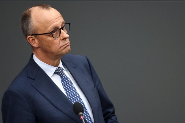 Ο Μερτς δεν βλέπει επιτυχία στον πόλεμο κατά του Ιράν – «Αν θέλατε τη βοήθειά μας, να μας ρωτούσατε εκ των προτέρων» λέει στον Τραμπ