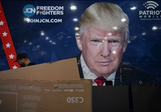 Ορμούζ: Σε στάση αναμονής οι Ευρωπαίοι σύμμαχοι – Θεωρούν «ασυνάρτητα απρόβλεπτη» τη συμπεριφορά του Τραμπ