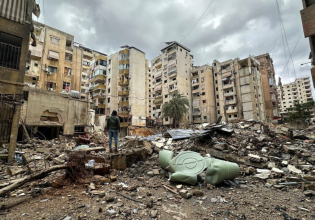 Λίβανος: Κηδεύτηκαν οι τρεις Λιβανέζοι δημοσιογράφοι που σκοτώθηκαν σε ισραηλινή επιδρομή